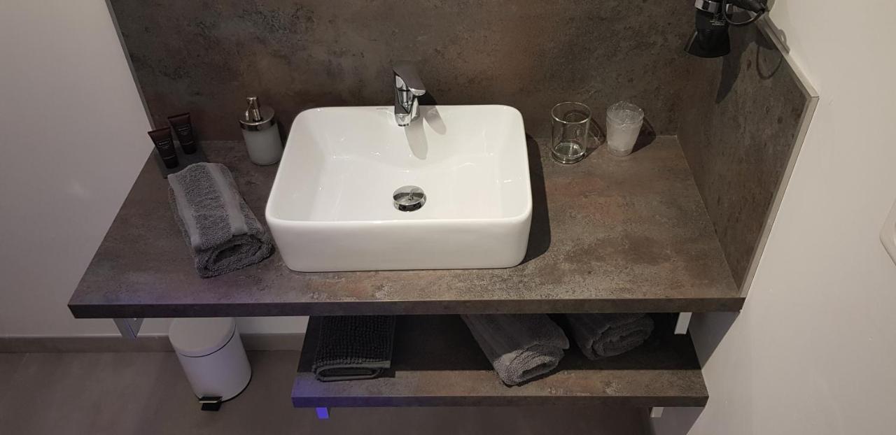 O Zen Suite Sanary-sur-Mer Εξωτερικό φωτογραφία